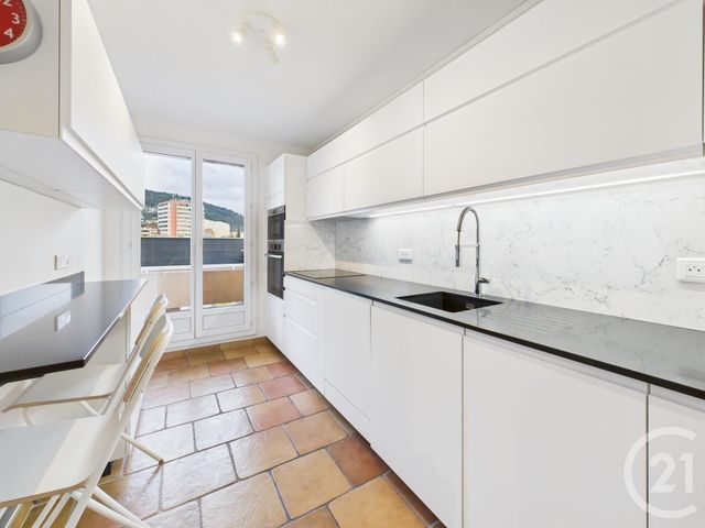 Appartement F3 à louer - 3 pièces - 68.88 m2 - TOULON - 83 - PROVENCE-ALPES-COTE-D-AZUR - Century 21 Colbert Immobilier