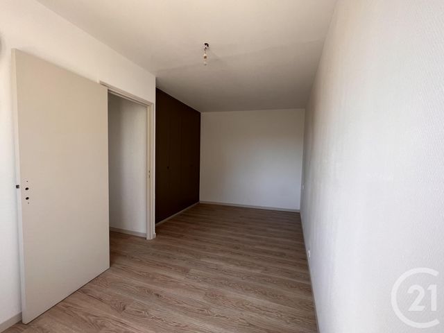 maison à louer - 3 pièces - 85.0 m2 - SANARY SUR MER - 83 - PROVENCE-ALPES-COTE-D-AZUR - Century 21 Colbert Immobilier