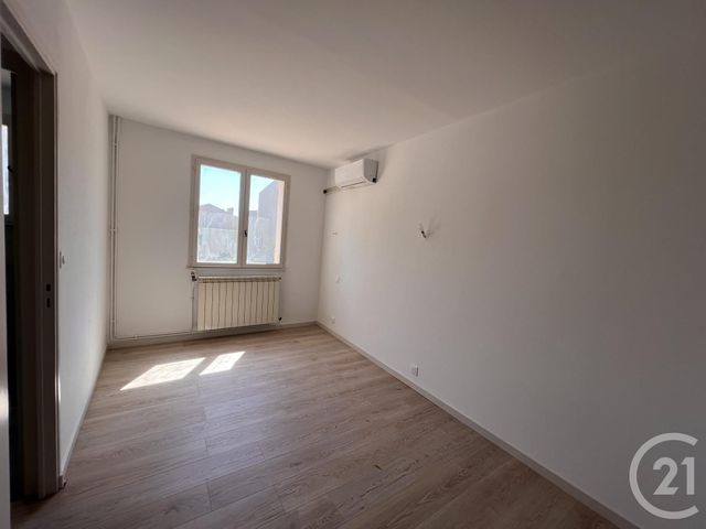 maison à louer - 3 pièces - 85.0 m2 - SANARY SUR MER - 83 - PROVENCE-ALPES-COTE-D-AZUR - Century 21 Colbert Immobilier