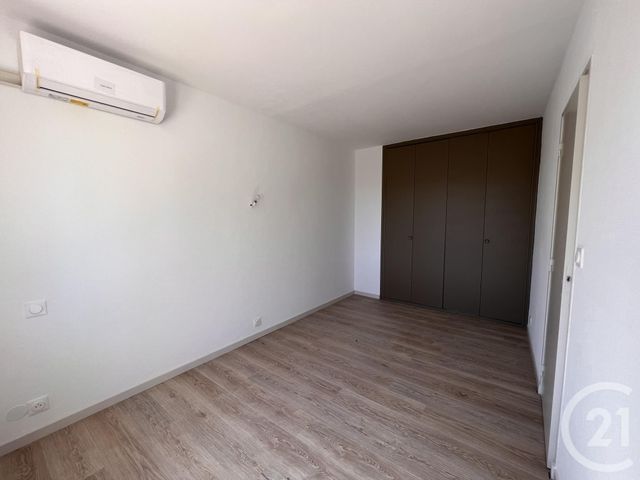 maison à louer - 3 pièces - 85.0 m2 - SANARY SUR MER - 83 - PROVENCE-ALPES-COTE-D-AZUR - Century 21 Colbert Immobilier