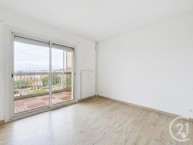 Appartement F3 à vendre - 3 pièces - 63.99 m2 - LA VALETTE DU VAR - 83 - PROVENCE-ALPES-COTE-D-AZUR - Century 21 Colbert Immobilier