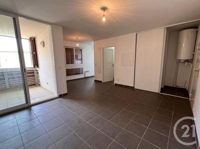 Appartement F2 à louer TOULON