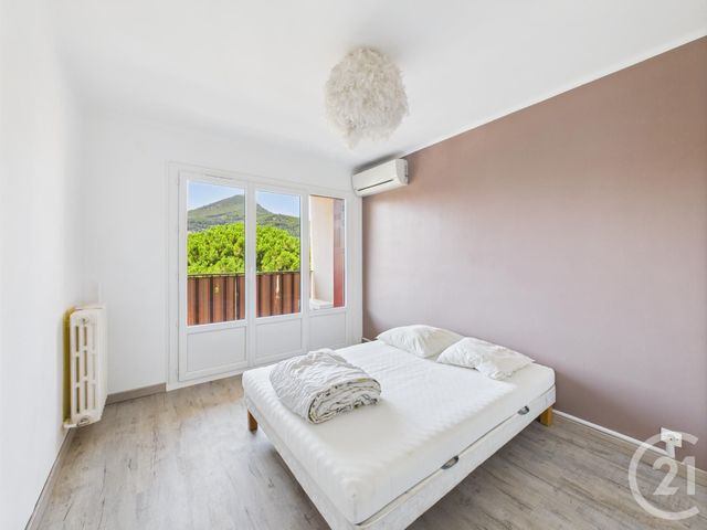 Appartement T4 à louer - 5 pièces - 90.8 m2 - LA VALETTE DU VAR - 83 - PROVENCE-ALPES-COTE-D-AZUR - Century 21 Colbert Immobilier