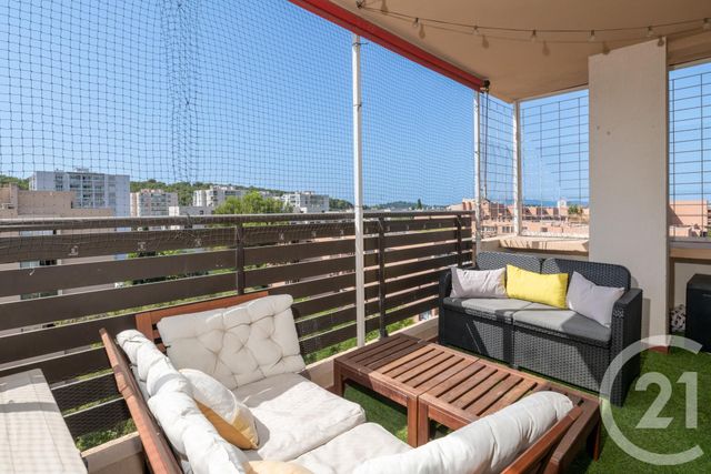 Appartement F2 à louer - 2 pièces - 52.43 m2 - LA VALETTE DU VAR - 83 - PROVENCE-ALPES-COTE-D-AZUR - Century 21 Colbert Immobilier