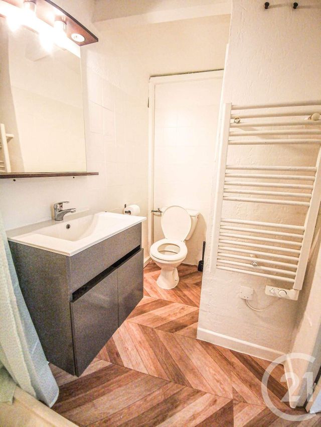 Appartement F1 à louer - 1 pièce - 24.0 m2 - TOULON - 83 - PROVENCE-ALPES-COTE-D-AZUR - Century 21 Colbert Immobilier