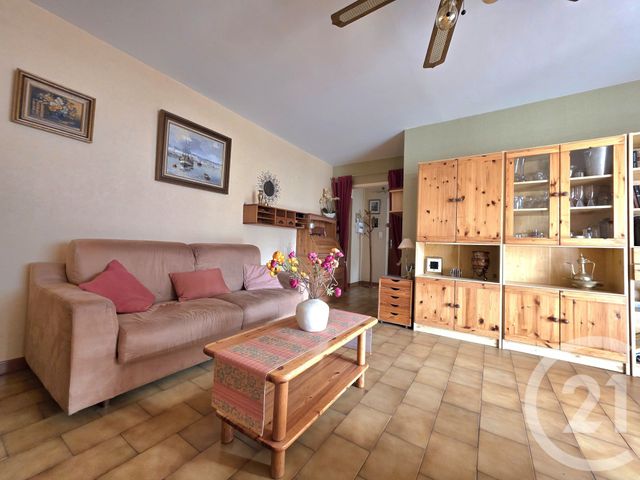 Appartement T3 à vendre - 3 pièces - 71.42 m2 - LA VALETTE DU VAR - 83 - PROVENCE-ALPES-COTE-D-AZUR - Century 21 Colbert Immobilier