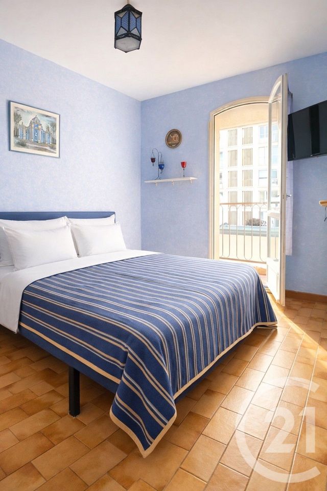 Appartement T3 à vendre - 3 pièces - 71.42 m2 - LA VALETTE DU VAR - 83 - PROVENCE-ALPES-COTE-D-AZUR - Century 21 Colbert Immobilier