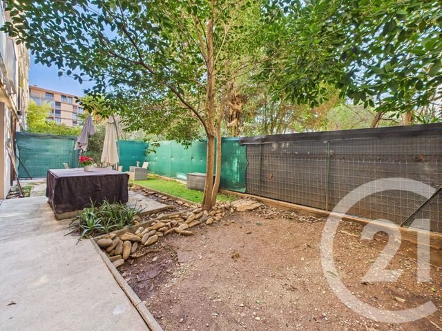 Appartement T4 à vendre - 4 pièces - 72.64 m2 - LA VALETTE DU VAR - 83 - PROVENCE-ALPES-COTE-D-AZUR - Century 21 Colbert Immobilier