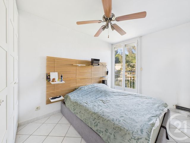 Appartement F3 à louer - 3 pièces - 66.25 m2 - TOULON - 83 - PROVENCE-ALPES-COTE-D-AZUR - Century 21 Colbert Immobilier