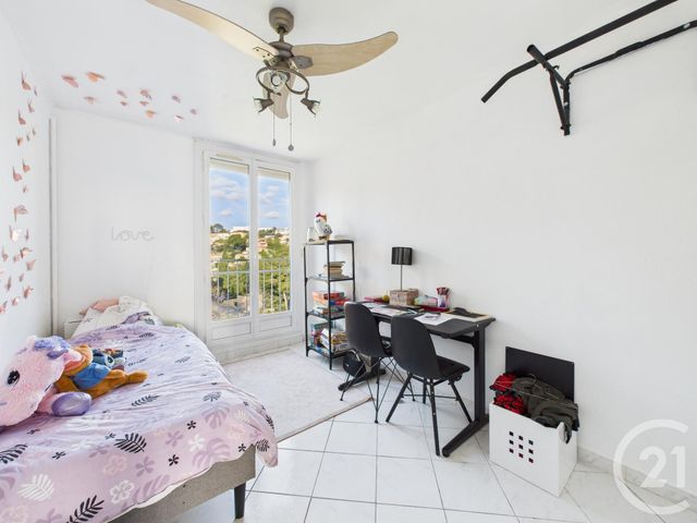 Appartement F3 à louer - 3 pièces - 66.25 m2 - TOULON - 83 - PROVENCE-ALPES-COTE-D-AZUR - Century 21 Colbert Immobilier