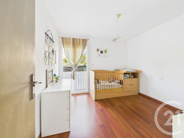 Appartement T4 à vendre - 4 pièces - 76.69 m2 - LA VALETTE DU VAR - 83 - PROVENCE-ALPES-COTE-D-AZUR - Century 21 Colbert Immobilier