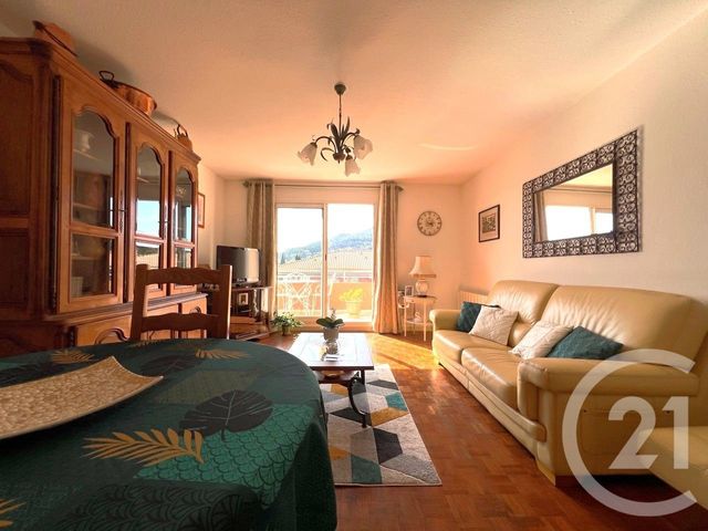 Appartement T3 à vendre - 3 pièces - 66.86 m2 - LA VALETTE DU VAR - 83 - PROVENCE-ALPES-COTE-D-AZUR - Century 21 Colbert Immobilier