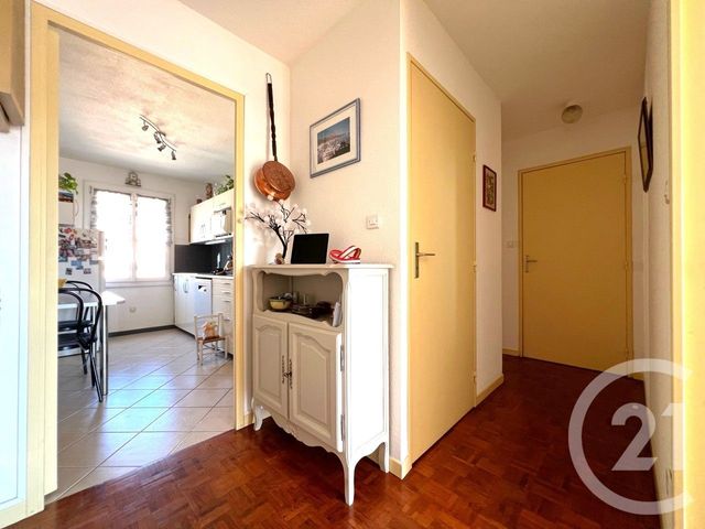 Appartement T3 à vendre - 3 pièces - 66.86 m2 - LA VALETTE DU VAR - 83 - PROVENCE-ALPES-COTE-D-AZUR - Century 21 Colbert Immobilier