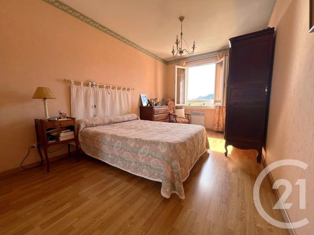 Appartement T3 à vendre - 3 pièces - 66.86 m2 - LA VALETTE DU VAR - 83 - PROVENCE-ALPES-COTE-D-AZUR - Century 21 Colbert Immobilier