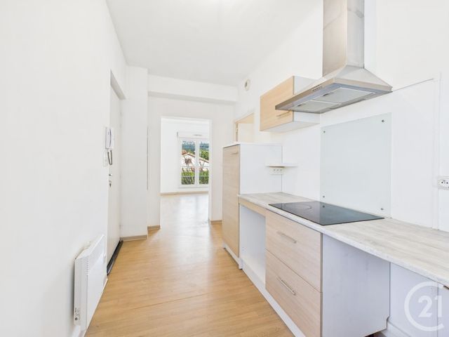 Appartement F3 à louer - 3 pièces - 51.76 m2 - TOULON - 83 - PROVENCE-ALPES-COTE-D-AZUR - Century 21 Colbert Immobilier