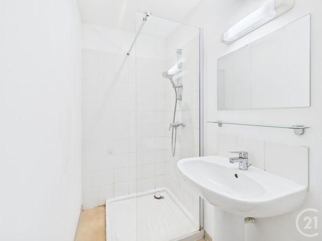 Appartement F3 à louer - 3 pièces - 51.76 m2 - TOULON - 83 - PROVENCE-ALPES-COTE-D-AZUR - Century 21 Colbert Immobilier