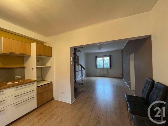 Appartement F3 à louer - 3 pièces - 59.31 m2 - LA VALETTE DU VAR - 83 - PROVENCE-ALPES-COTE-D-AZUR - Century 21 Colbert Immobilier