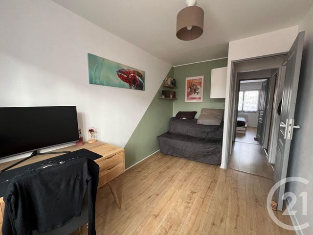 Appartement F3 à louer - 3 pièces - 59.31 m2 - LA VALETTE DU VAR - 83 - PROVENCE-ALPES-COTE-D-AZUR - Century 21 Colbert Immobilier