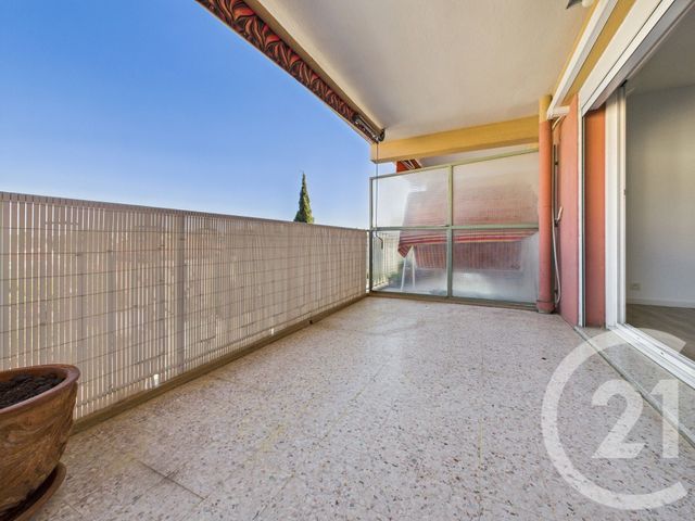 Appartement T4 à louer - 4 pièces - 78.64 m2 - LA GARDE - 83 - PROVENCE-ALPES-COTE-D-AZUR - Century 21 Colbert Immobilier
