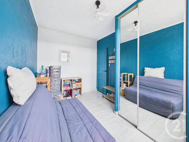 Appartement F4 à vendre - 4 pièces - 64.97 m2 - LA VALETTE DU VAR - 83 - PROVENCE-ALPES-COTE-D-AZUR - Century 21 Colbert Immobilier