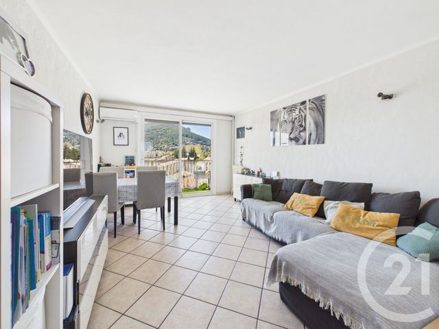 Appartement T3 à vendre - 3 pièces - 61.49 m2 - LA VALETTE DU VAR - 83 - PROVENCE-ALPES-COTE-D-AZUR - Century 21 Colbert Immobilier