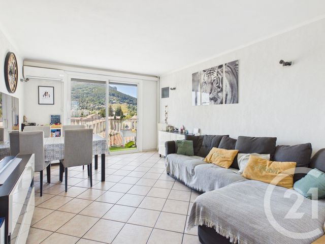 Appartement T3 à vendre - 3 pièces - 61.49 m2 - LA VALETTE DU VAR - 83 - PROVENCE-ALPES-COTE-D-AZUR - Century 21 Colbert Immobilier