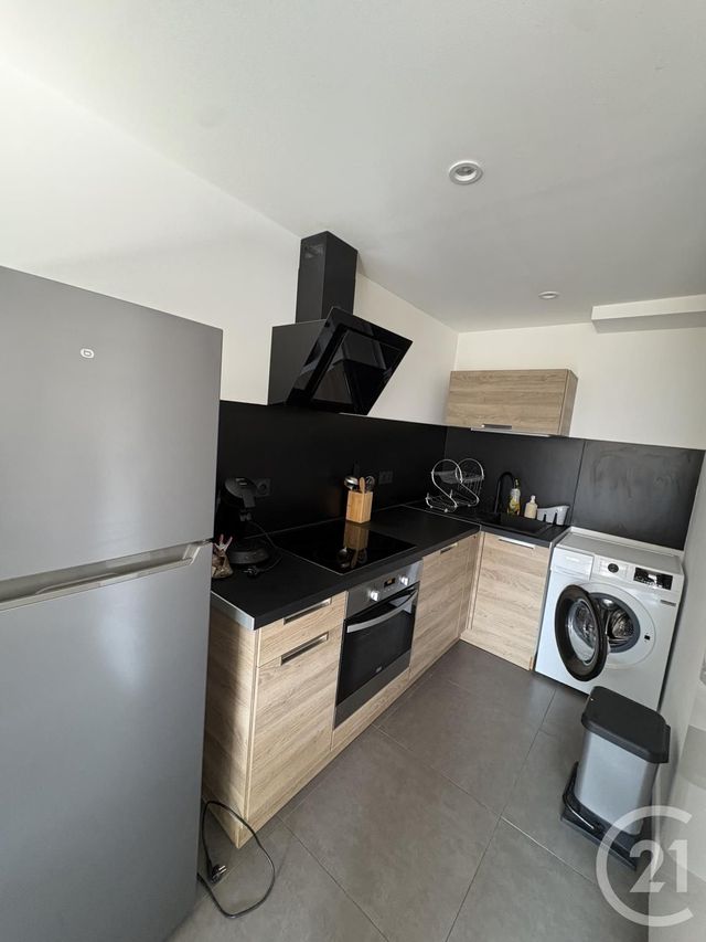 Appartement F2 à louer - 2 pièces - 27.12 m2 - LA GARDE - 83 - PROVENCE-ALPES-COTE-D-AZUR - Century 21 Colbert Immobilier