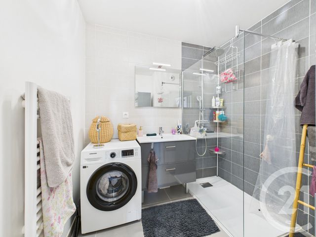 Appartement T3 à vendre - 3 pièces - 60.14 m2 - TOULON - 83 - PROVENCE-ALPES-COTE-D-AZUR - Century 21 Colbert Immobilier