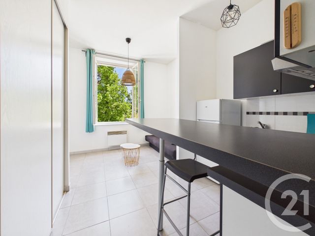 Appartement F1 à vendre - 1 pièce - 24.47 m2 - LA VALETTE DU VAR - 83 - PROVENCE-ALPES-COTE-D-AZUR - Century 21 Colbert Immobilier