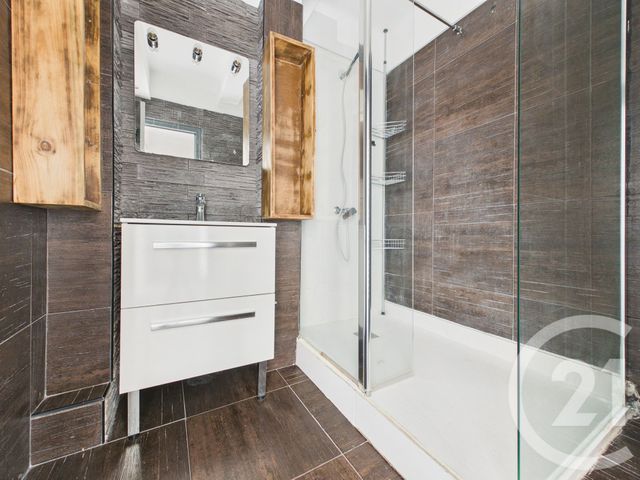 Appartement T3 à vendre - 3 pièces - 54.0 m2 - TOULON - 83 - PROVENCE-ALPES-COTE-D-AZUR - Century 21 Colbert Immobilier