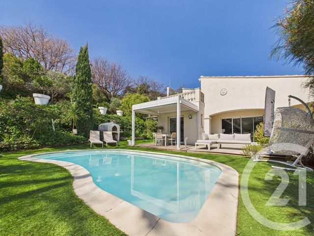 maison à vendre - 5 pièces - 136.23 m2 - LA SEYNE SUR MER - 83 - PROVENCE-ALPES-COTE-D-AZUR - Century 21 Colbert Immobilier