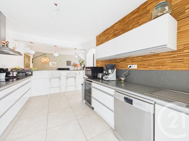 maison à vendre - 5 pièces - 136.23 m2 - LA SEYNE SUR MER - 83 - PROVENCE-ALPES-COTE-D-AZUR - Century 21 Colbert Immobilier