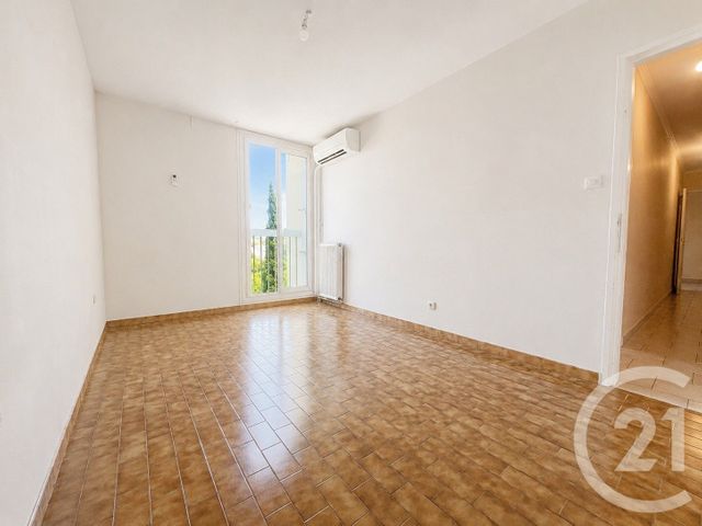 Appartement T5 à vendre - 4 pièces - 99.09 m2 - LA VALETTE DU VAR - 83 - PROVENCE-ALPES-COTE-D-AZUR - Century 21 Colbert Immobilier