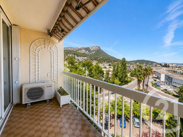 Appartement T5 à vendre - 4 pièces - 99.09 m2 - LA VALETTE DU VAR - 83 - PROVENCE-ALPES-COTE-D-AZUR - Century 21 Colbert Immobilier