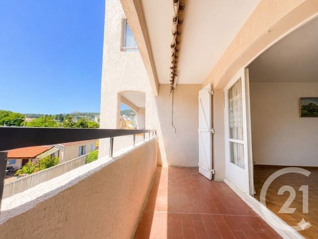Appartement T3 à vendre - 3 pièces - 71.0 m2 - LA VALETTE DU VAR - 83 - PROVENCE-ALPES-COTE-D-AZUR - Century 21 Colbert Immobilier