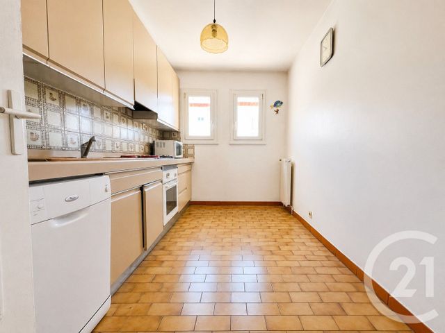 Appartement T3 à vendre - 3 pièces - 71.0 m2 - LA VALETTE DU VAR - 83 - PROVENCE-ALPES-COTE-D-AZUR - Century 21 Colbert Immobilier