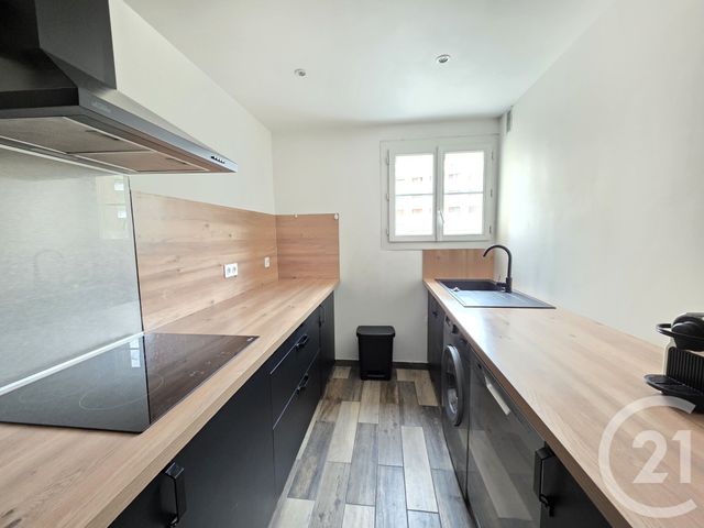 Appartement F2 à vendre - 2 pièces - 41.02 m2 - TOULON - 83 - PROVENCE-ALPES-COTE-D-AZUR - Century 21 Colbert Immobilier