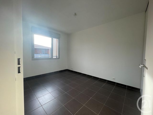 Appartement à louer - 3 pièces - 54.08 m2 - CUERS - 83 - PROVENCE-ALPES-COTE-D-AZUR - Century 21 Colbert Immobilier