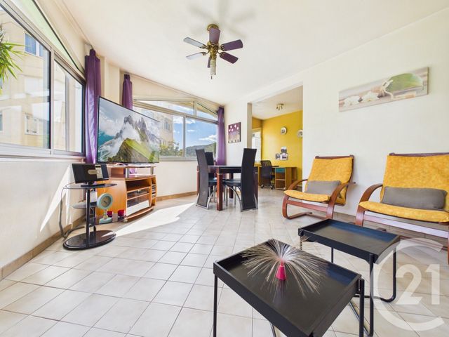 Appartement à vendre - 3 pièces - 67.51 m2 - LA VALETTE DU VAR - 83 - PROVENCE-ALPES-COTE-D-AZUR - Century 21 Colbert Immobilier