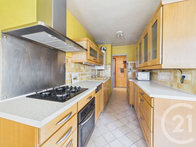 Appartement à vendre - 3 pièces - 67.51 m2 - LA VALETTE DU VAR - 83 - PROVENCE-ALPES-COTE-D-AZUR - Century 21 Colbert Immobilier