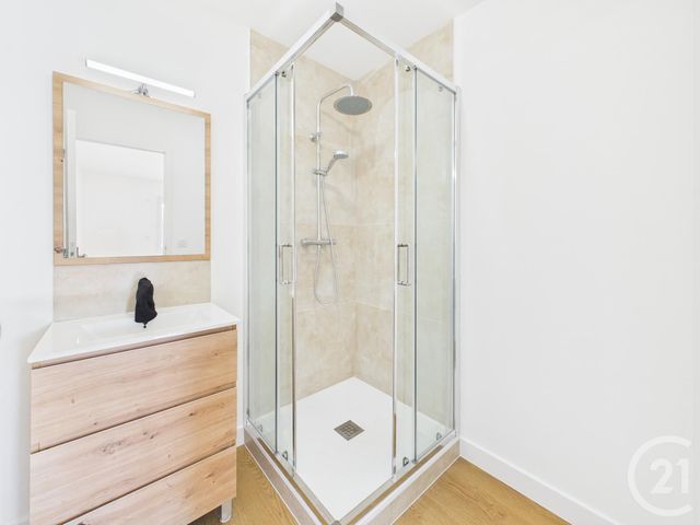 Appartement F3 à louer - 3 pièces - 52.4 m2 - TOULON - 83 - PROVENCE-ALPES-COTE-D-AZUR - Century 21 Colbert Immobilier