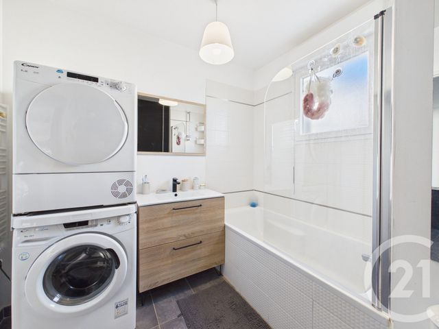 Appartement F2 à vendre - 2 pièces - 44.0 m2 - TOULON - 83 - PROVENCE-ALPES-COTE-D-AZUR - Century 21 Colbert Immobilier