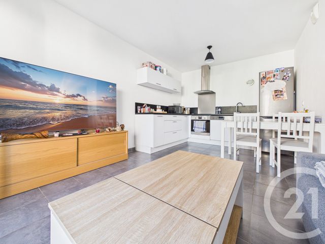 Appartement F2 à vendre - 2 pièces - 44.0 m2 - TOULON - 83 - PROVENCE-ALPES-COTE-D-AZUR - Century 21 Colbert Immobilier