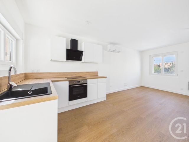 Appartement F3 à louer - 3 pièces - 52.0 m2 - TOULON - 83 - PROVENCE-ALPES-COTE-D-AZUR - Century 21 Colbert Immobilier