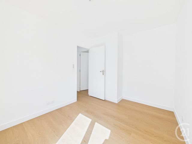 Appartement F3 à louer - 3 pièces - 52.0 m2 - TOULON - 83 - PROVENCE-ALPES-COTE-D-AZUR - Century 21 Colbert Immobilier