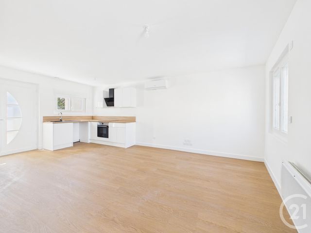 Appartement F3 à louer - 3 pièces - 52.0 m2 - TOULON - 83 - PROVENCE-ALPES-COTE-D-AZUR - Century 21 Colbert Immobilier