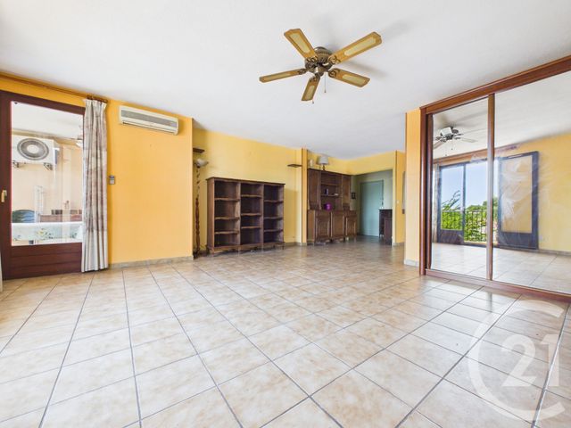 Appartement T4 à vendre - 4 pièces - 99.8 m2 - LA VALETTE DU VAR - 83 - PROVENCE-ALPES-COTE-D-AZUR - Century 21 Colbert Immobilier