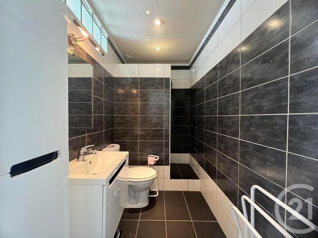 Appartement F1 à louer - 1 pièce - 21.14 m2 - LA VALETTE DU VAR - 83 - PROVENCE-ALPES-COTE-D-AZUR - Century 21 Colbert Immobilier