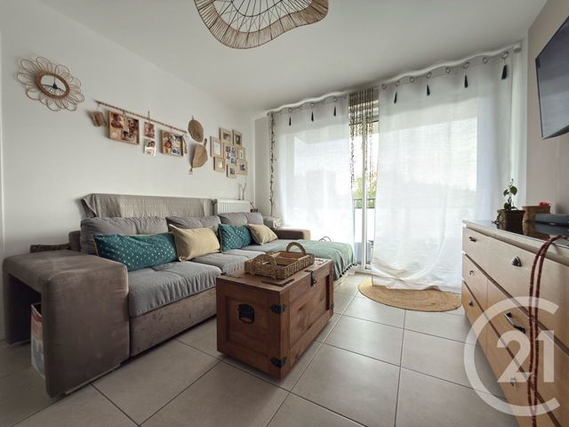 Appartement T2 à vendre - 2 pièces - 38.8 m2 - LA GARDE - 83 - PROVENCE-ALPES-COTE-D-AZUR - Century 21 Colbert Immobilier