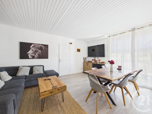 Appartement F3 à vendre - 3 pièces - 72.0 m2 - LA VALETTE DU VAR - 83 - PROVENCE-ALPES-COTE-D-AZUR - Century 21 Colbert Immobilier